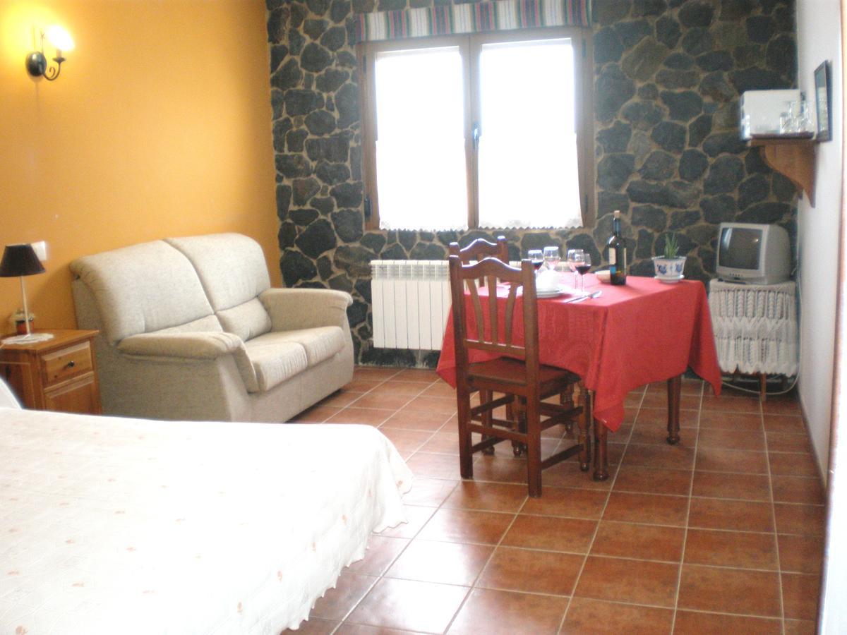 Hostal Restaurante Alto Rey Arroyo de las Fraguas Ngoại thất bức ảnh